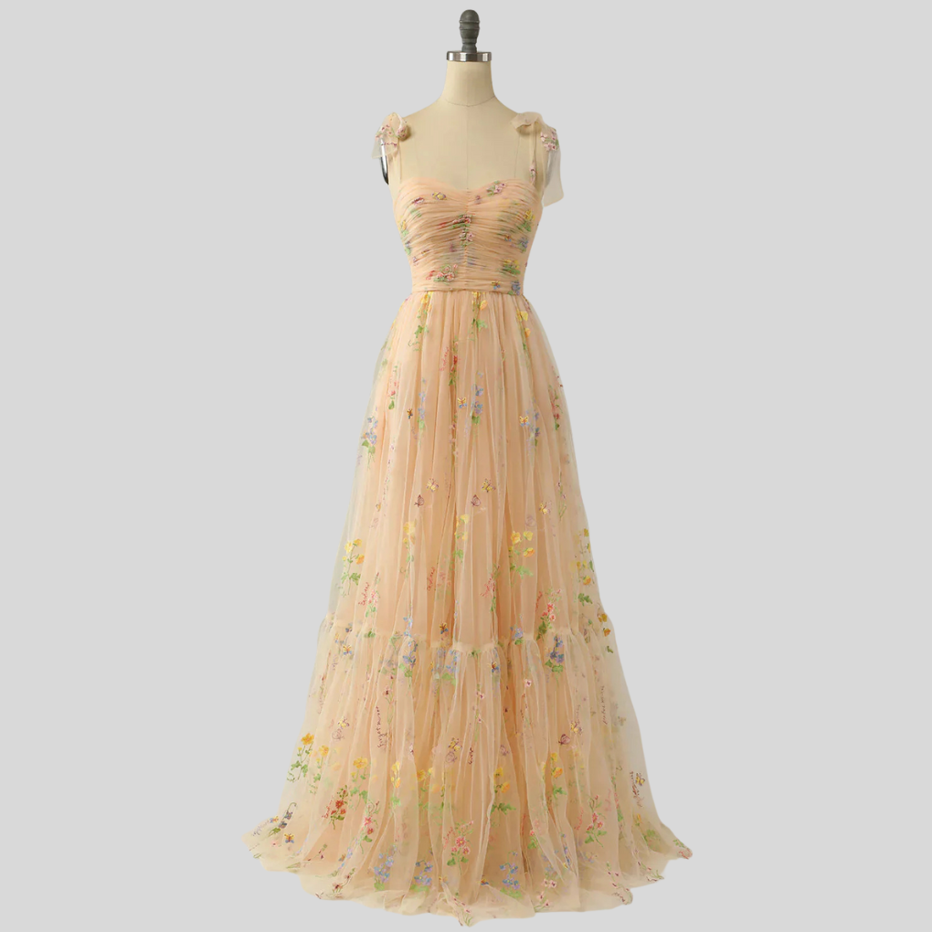 Robe de bal en tulle brodée élégante – Tenue de soirée