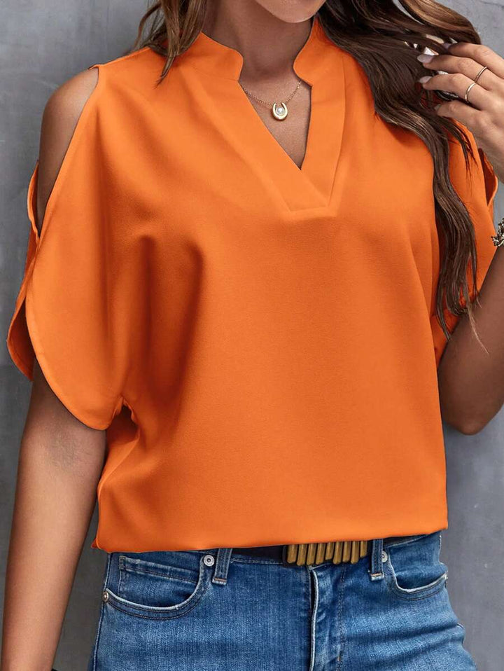 Blouse en V avec manches courtes évasées