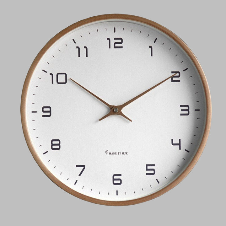 Horloge en Bois Scandinave