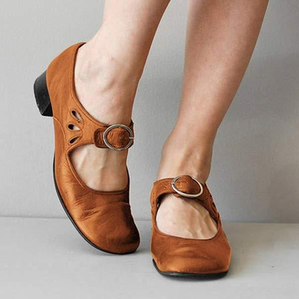 Chaussures en cuir à talons bas pour femmes avec élégance intemporelle