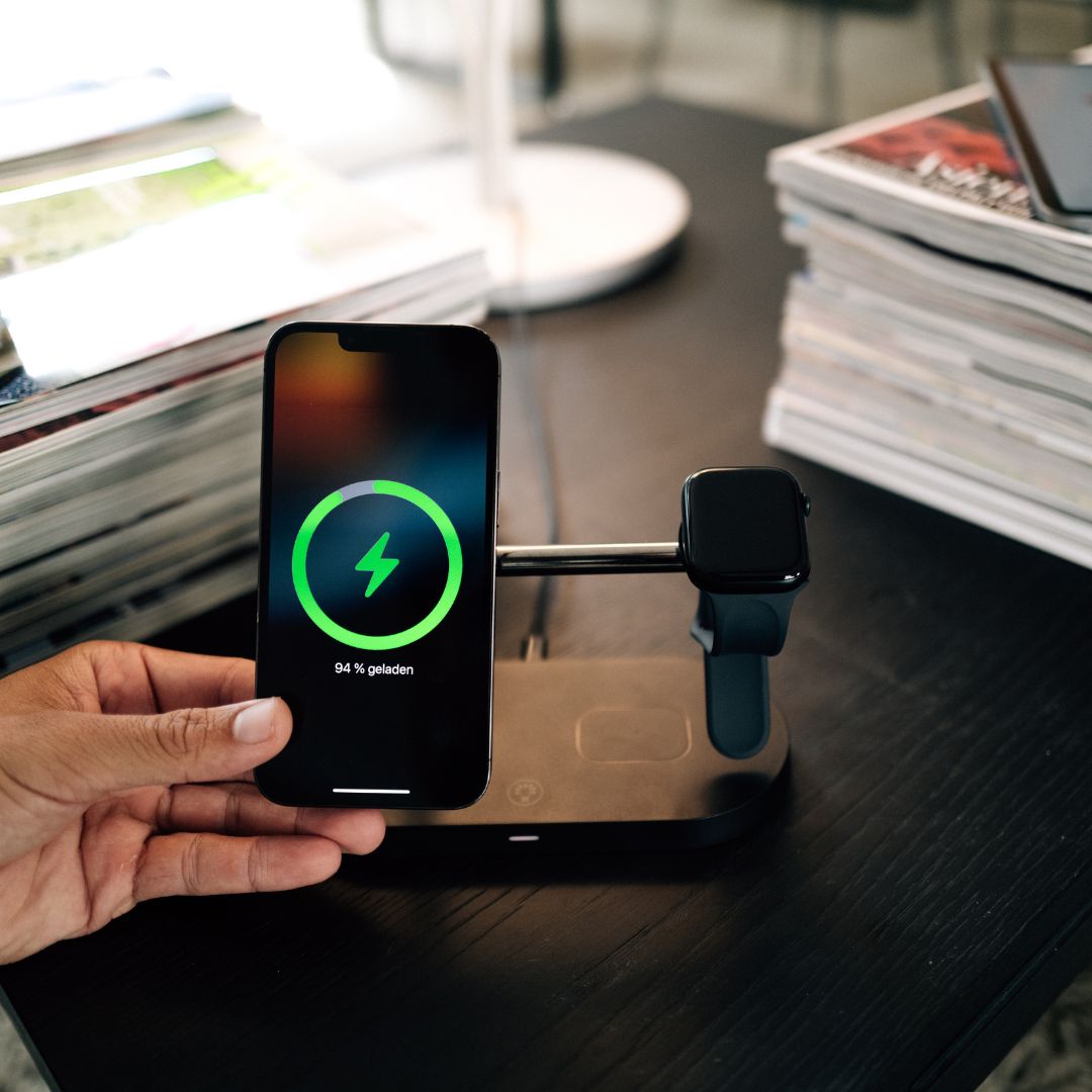 PowerBoost - Station de Charge 3-en-1 Sans Fil pour Recharge Rapide et Sécurisée