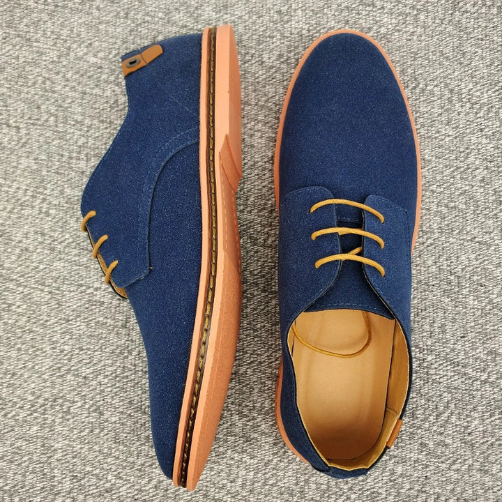 Chaussures Oxford en Suède et Cuir ClassicStep Artisanat Raffiné pour l'Homme Moderne