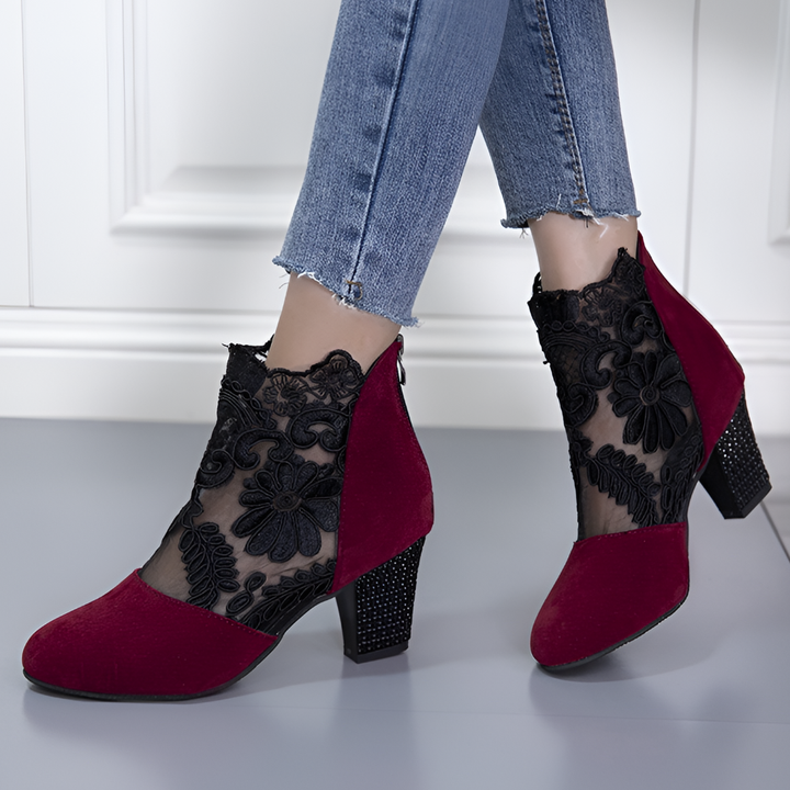 Talons Hauts en Dentelle Brodée