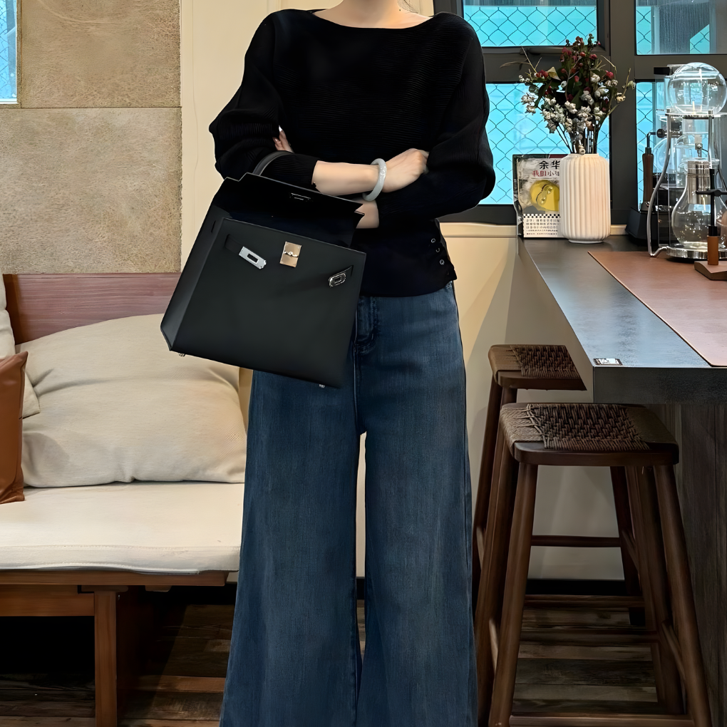 Pulls Femme Debout Épaule