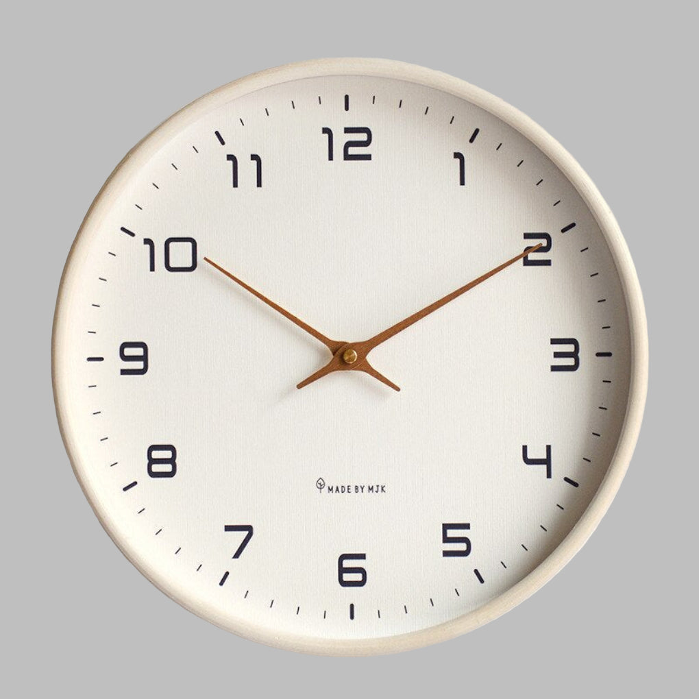 Horloge en Bois Scandinave