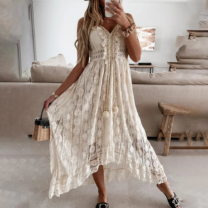 BreezeCharm – Robe en Dentelle Boho avec Franges