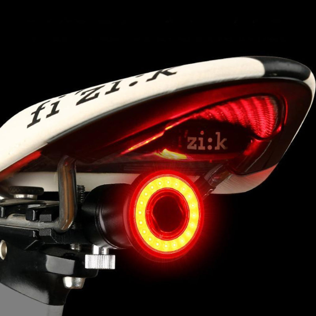 Lumière Arrière Ultra-Intelligente