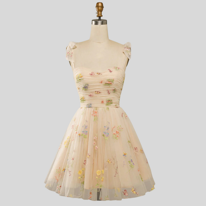 Robe de bal en tulle brodée élégante – Tenue de soirée