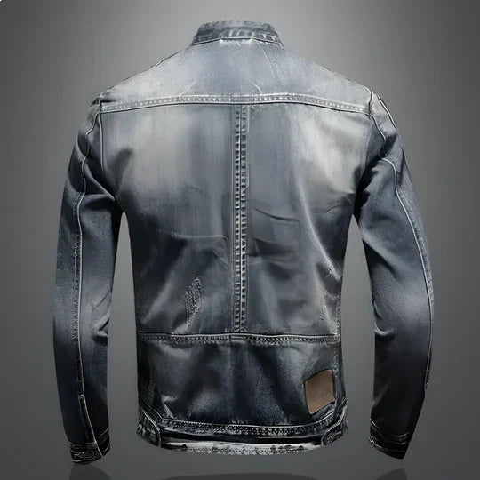 Veste en Denim Rétro pour Hommes : Robustesse Intemporelle Rencontre Confort Quotidien