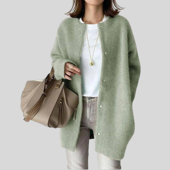 Cardigan Élégant – Couche Tricotée Raffinée