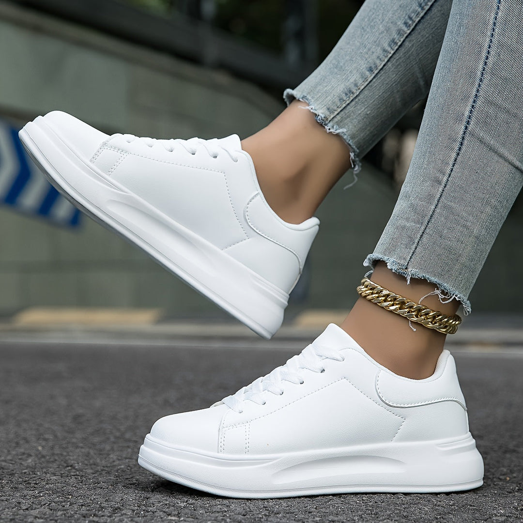 Baskets en cuir blanc pour femmes