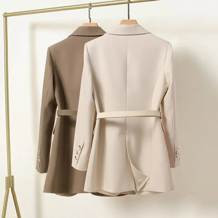 Elysa – Blazer Ample et Élégant