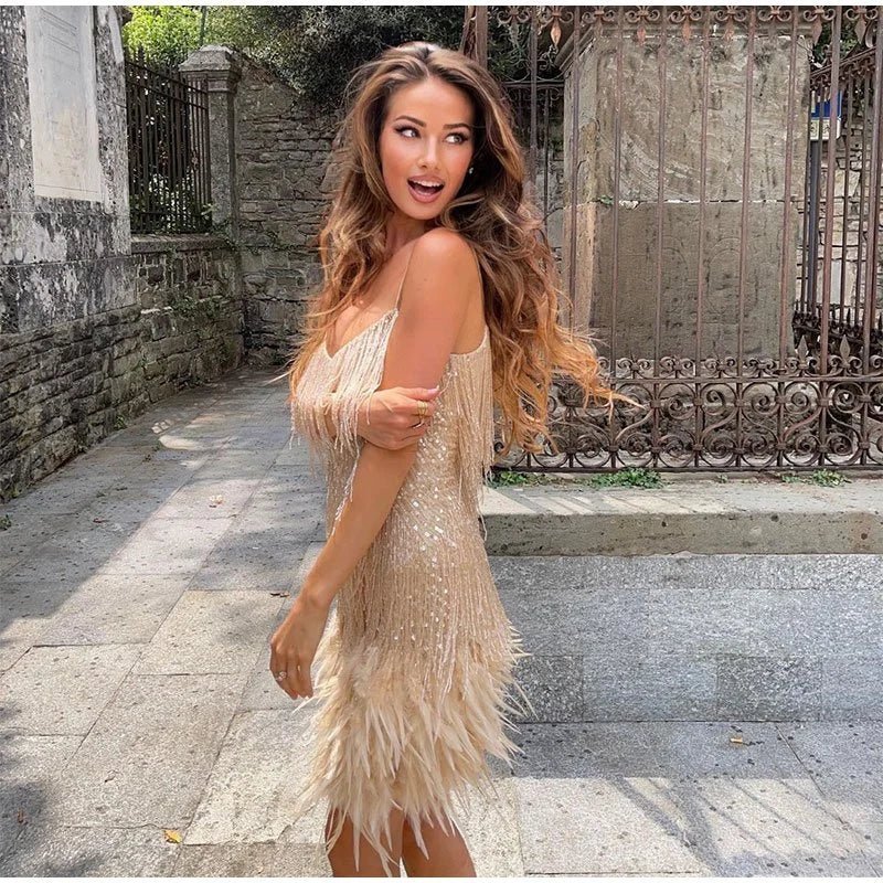 Robe Mini Plumes Femme Glamoureuse & Joueuse