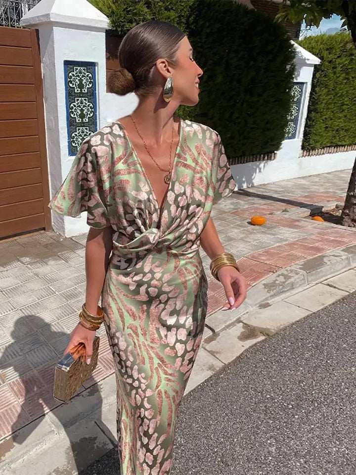 Robe Élégante Enveloppante Femme Intemporelle & Flatteuse