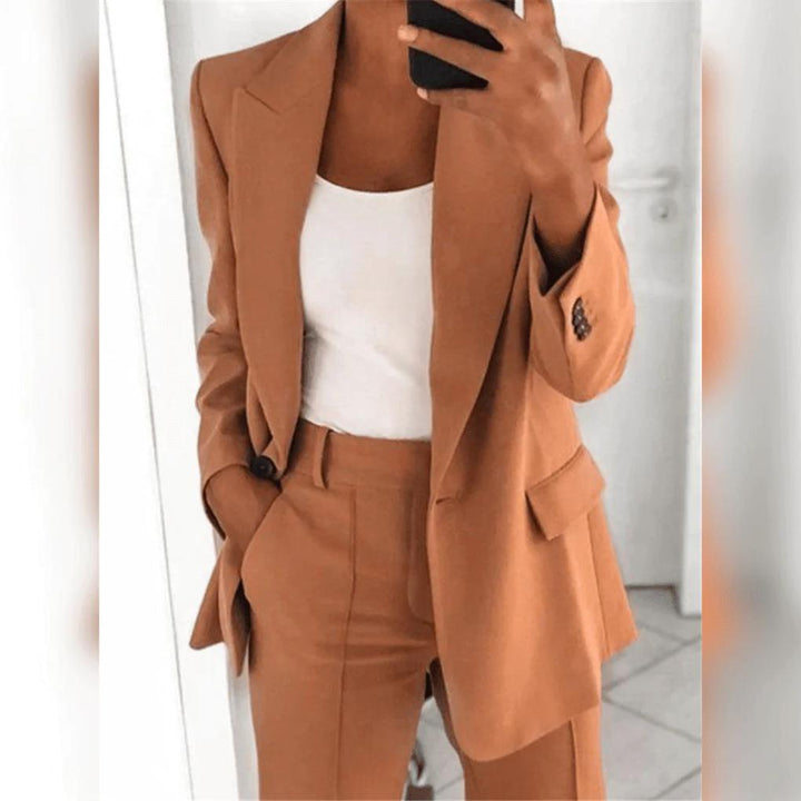 Ensemble Élégant de Deux Pièces pour Femmes – Paire Polie pour Looks Formels