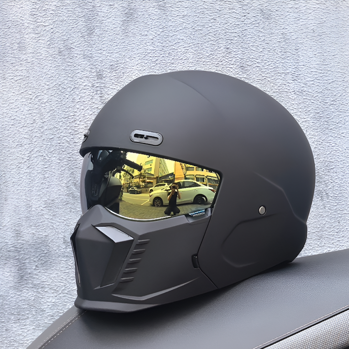 Casque de Moto – Look Intemporel