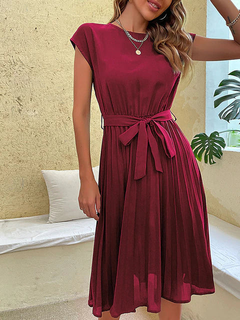 Robe Mini Plissée à Manches Courtes