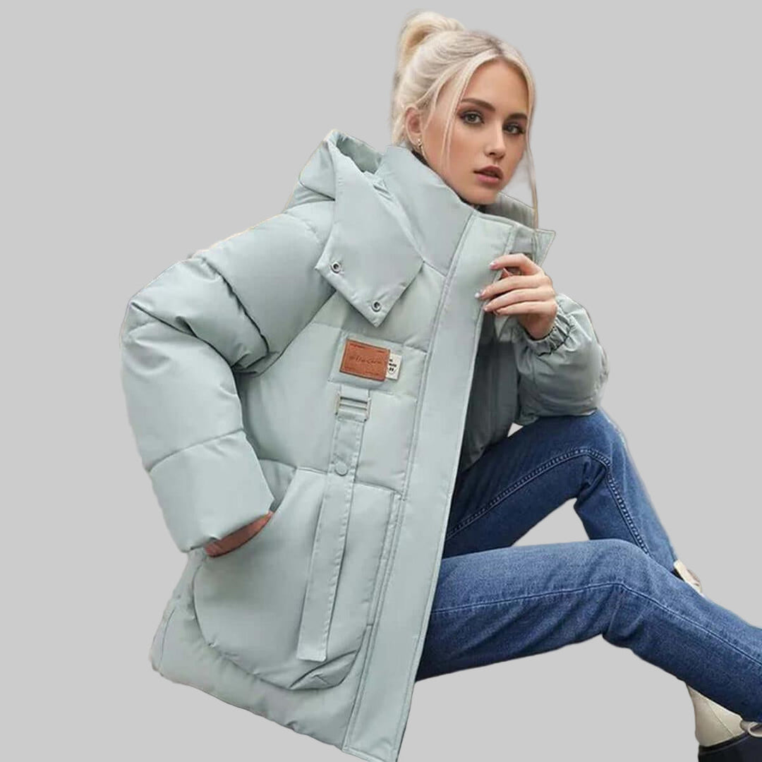 Veste à capuche matelassée pour femmes