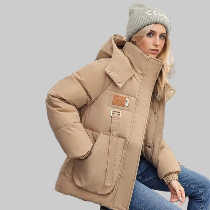 Veste à capuche matelassée pour femmes