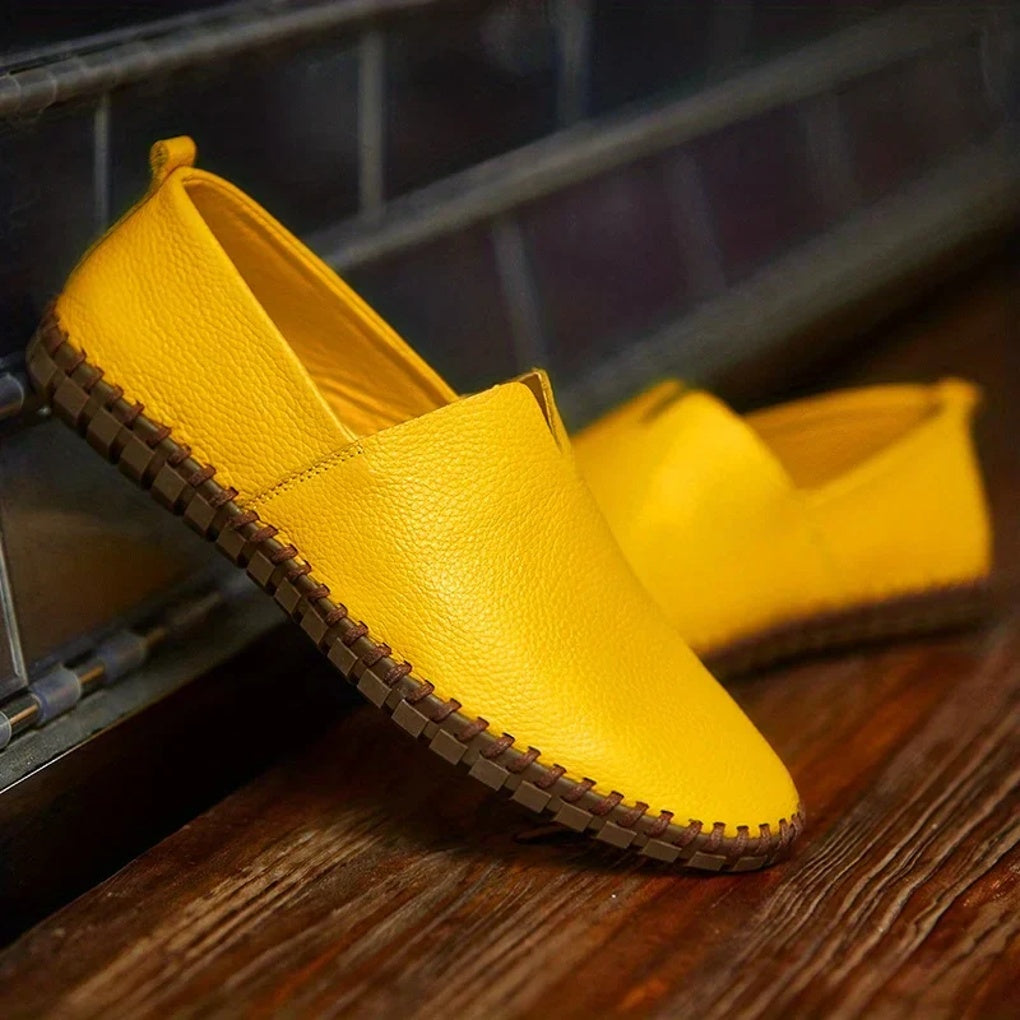 Mocassins Élegants Mat En Cuir Véritable