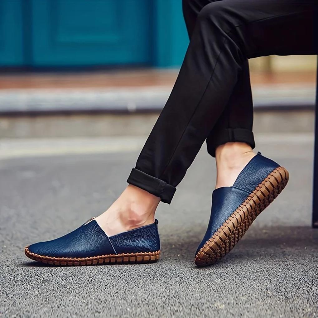 Mocassins Élegants Mat En Cuir Véritable