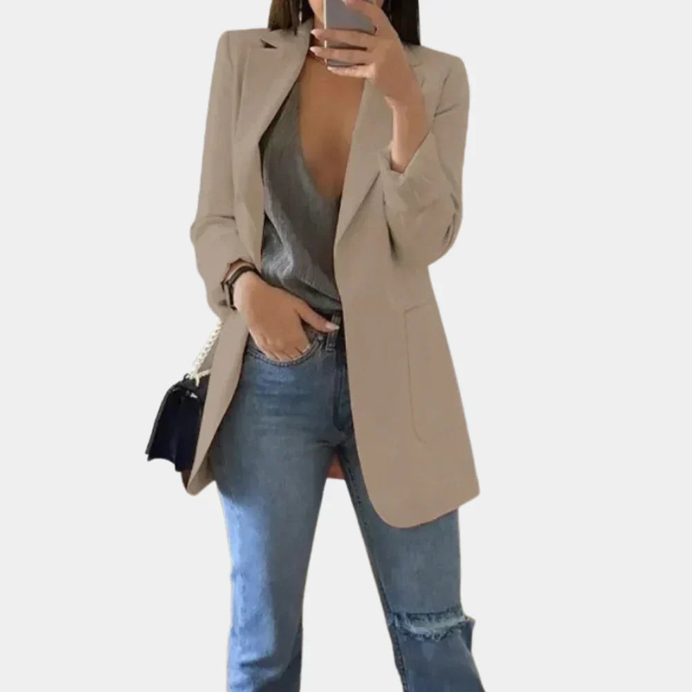 Blazer Long Slim Fit pour Femme – Élégance Intemporelle Rencontre Tailoring Moderne
