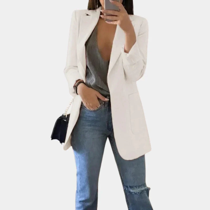 Blazer Long Slim Fit pour Femme – Élégance Intemporelle Rencontre Tailoring Moderne