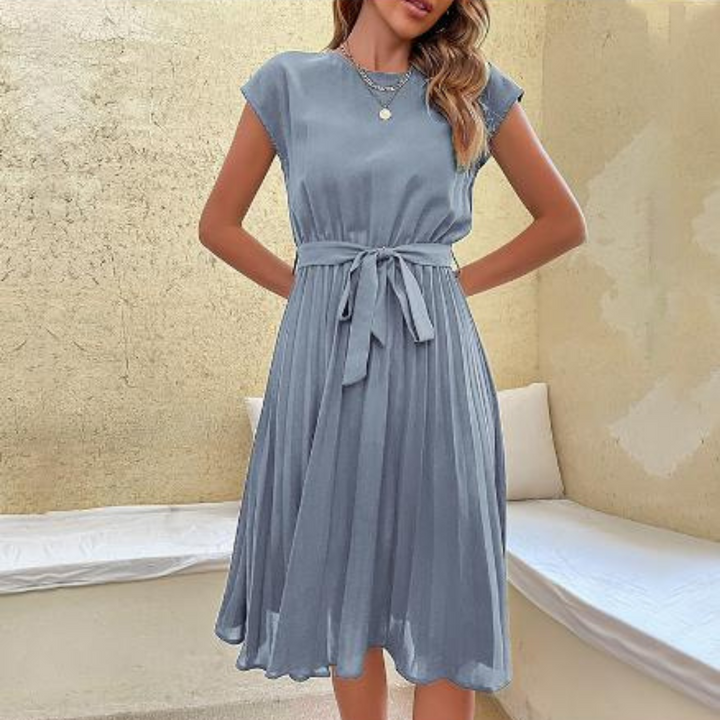Robe Mini Plissée à Manches Courtes