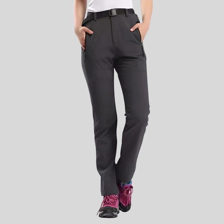 Pantalons de randonnée pour femmes – Design robuste avec caractéristiques protectrices