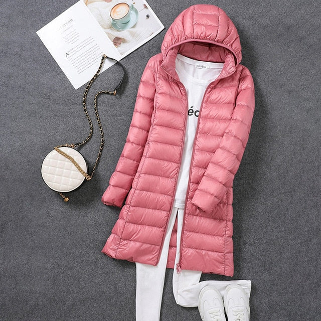 Manteau en Doudoune Long avec Capuche Détachable pour Femmes Restez Chauffées et Stylées Toute la Saison