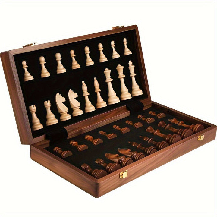 Ensemble d'échecs en bois