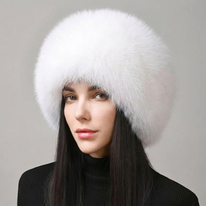 Chapeau d'hiver en fourrure de renard fausse-naturelle avec boucles d'oreilles