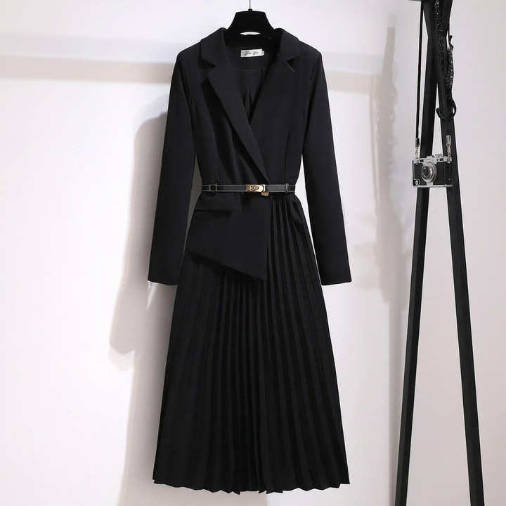 Robe Midi Plissée Ceinturée