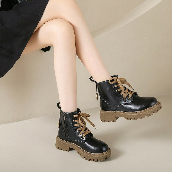 Bottes à lacets pour cheville avec semelle lug et zip latéral