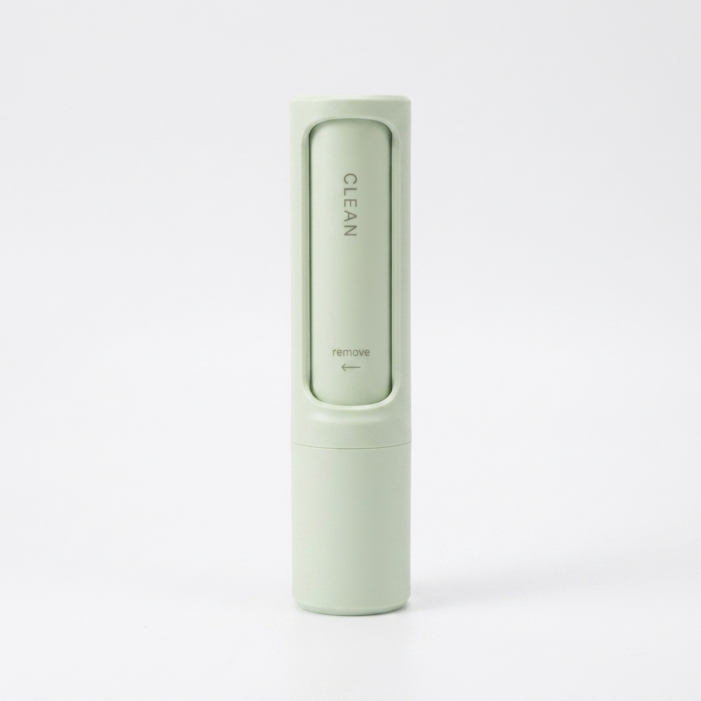 Outil portable de nettoyage des poils d'animaux auto-nettoyant