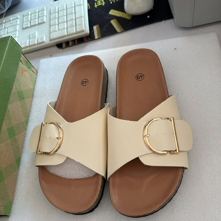 Chausson à plateforme en gâteau éponge pour femmes