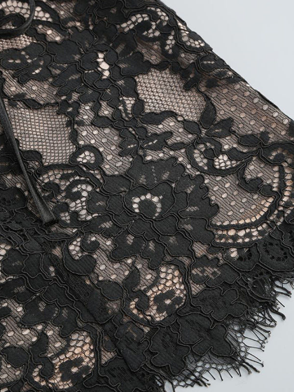 Robe Mini Corset en Dentelle Freya — Où l'Élégance Rencontre l'Allure