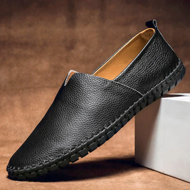 Mocassins Élegants Mat En Cuir Véritable