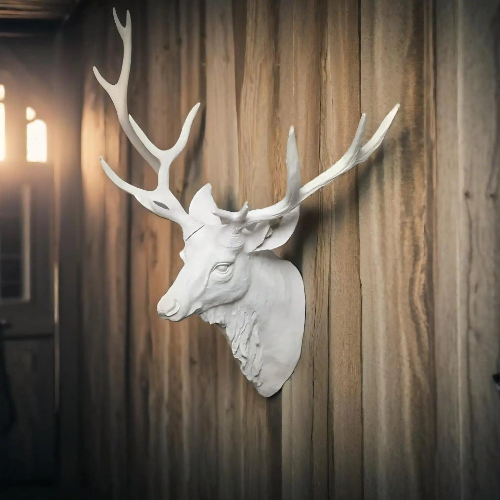 Décor mural tête de cerf majestueuse