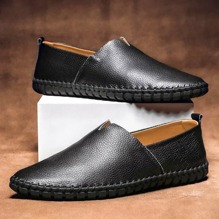 Mocassins Élegants Mat En Cuir Véritable
