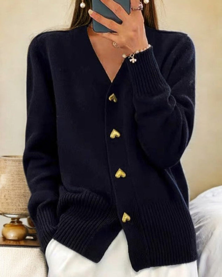 Chaleur, Élégance et Charme Féminin Intemporel Cardigan